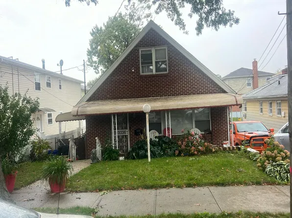 14640 222nd St, Springfield Gardens, NY 11413
