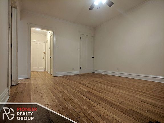 5th image of 4735 N Leavitt St #1SW