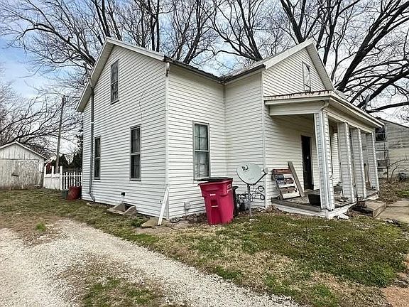 2nd image of 104 W Edwards St