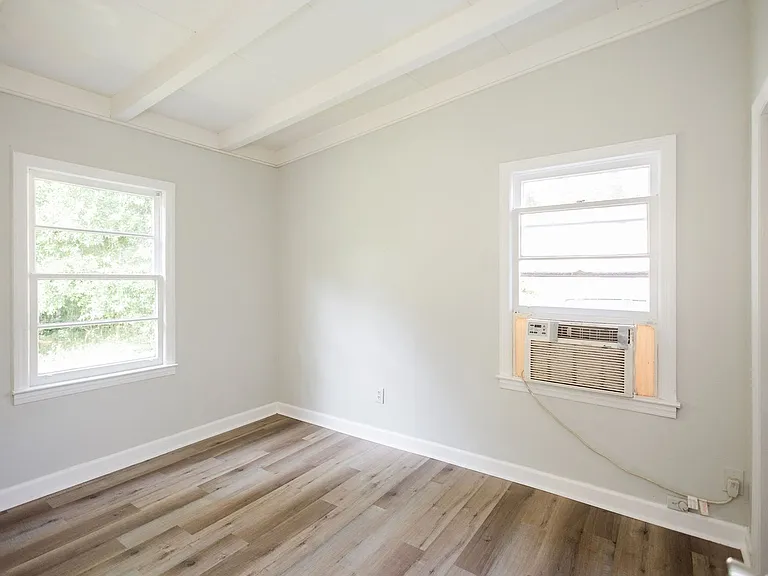 4170 Palace Ave — Photo 29