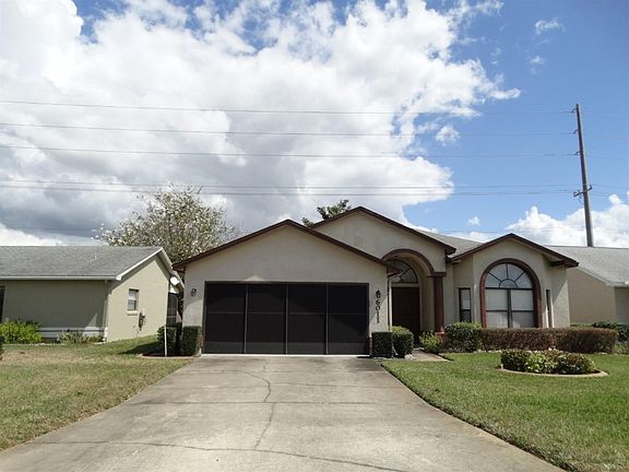 4th image of 6011 Crane Dr