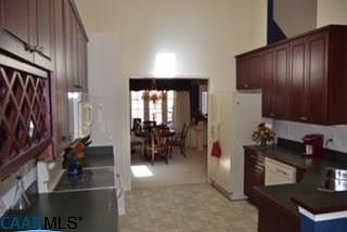 4th image of 27 Acre Ln