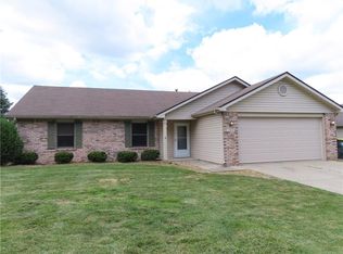 1212 E 42nd St, Anderson, IN 46013