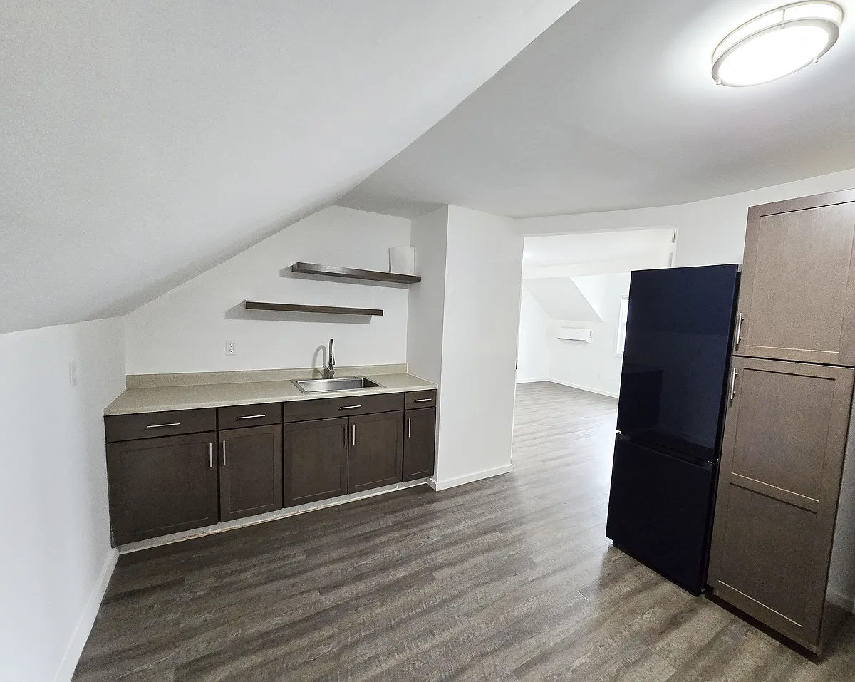 Building Photo - 1318 S 3rd St #4