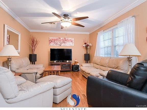 2nd image of 614 Berkshire Dr #98