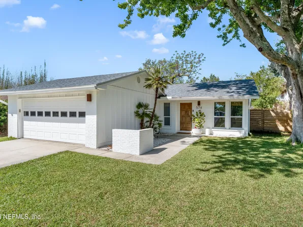 574 NAUTICAL Boulevard N, Atlantic Beach, FL 32233