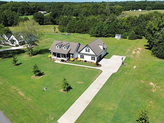 2nd image of 2038 Vermilyea Place Dr