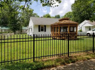 3018 Bon Air Ave, Winston Salem, NC 27105