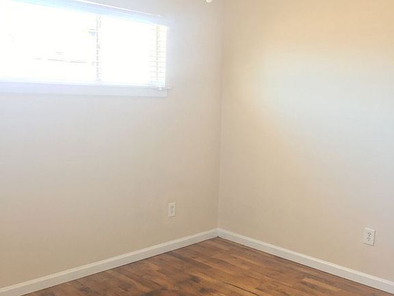 2nd image of 2516 Iberville St #3
