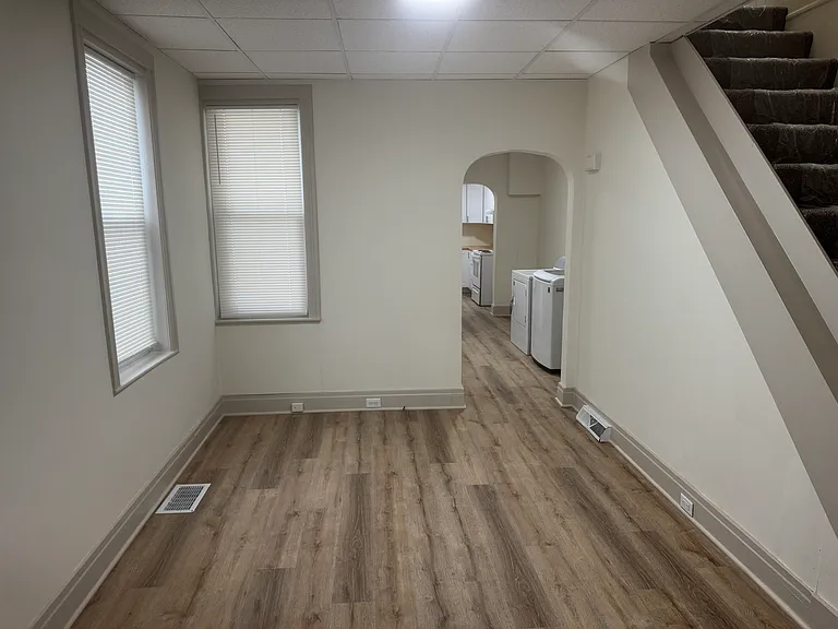 552 Church St — Photo 10