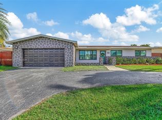 10630 NW 20th St, Pembroke Pines, FL 33026