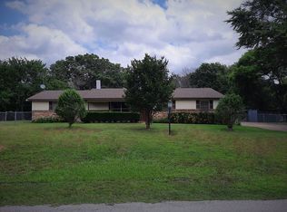 220 Loon Bay Dr, Gun Barrel City, TX 75156