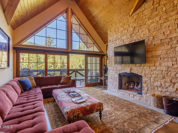 434 S Frontage Rd E APT 402, Vail, CO 81657