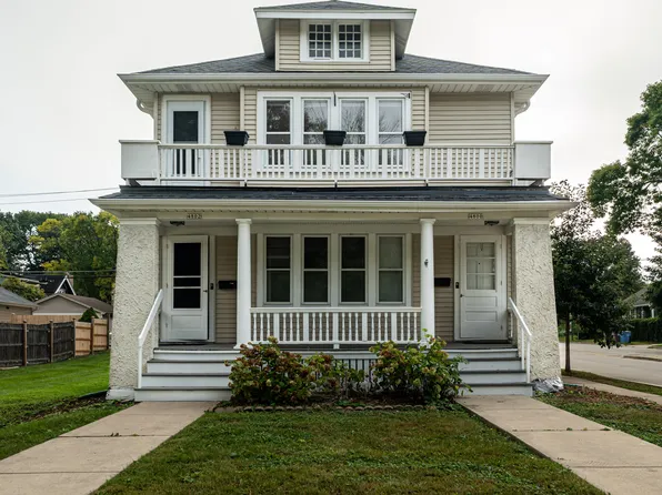 4800 N Bartlett Ave, Whitefish Bay, WI 53217