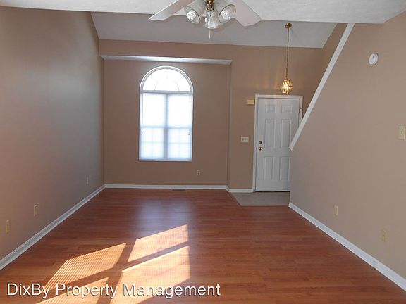 5th image of 212 Shawnee Ct