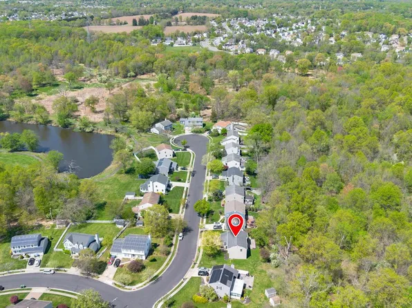 15 Cardinal Ct, Marlton, NJ 08053