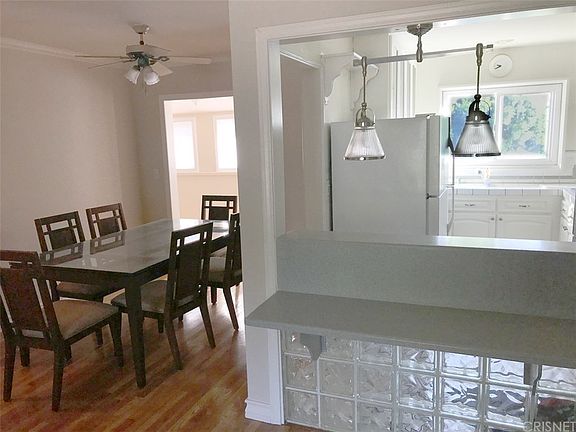 5th image of 6400 Primrose Ave APT 23