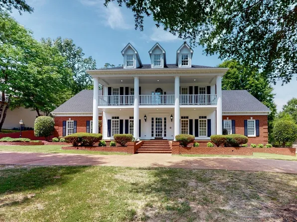 8856 Calkins Hill Cv, Germantown, TN 38139