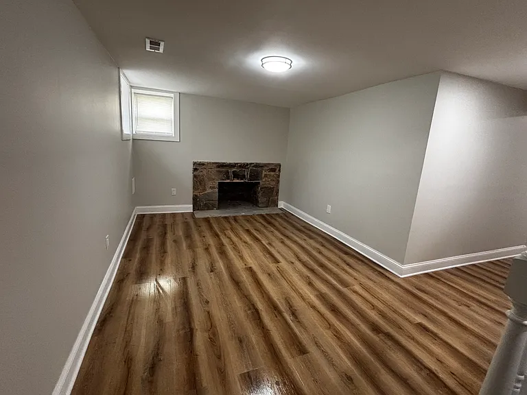 1555 Northwick Rd #1 — Photo 18