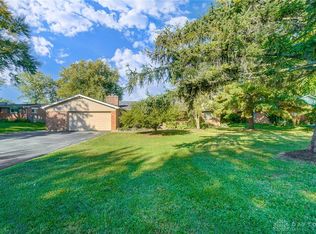 4911 Tanner Dr, Dayton, OH 45424