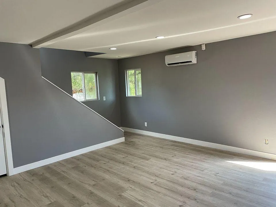 1 bed, 550 sqft, $2,000 — Photo 2