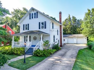 2834 Brady Lake Rd, Ravenna, OH 44266