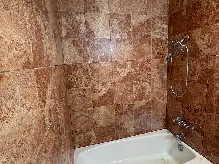 10635 Sherman Grove Ave — Photo 18