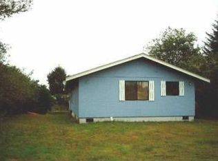 140 Cakesosta St SE, Ocean Shores, WA 98569