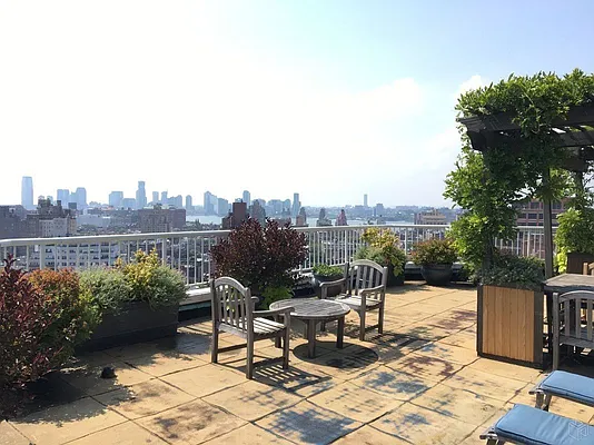 Sold by Halstead Real Estate | media 15