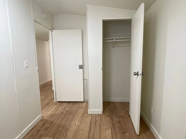 333 N Meldrum St #3 — Photo 9