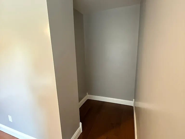 112 Old Glenwood Rd #2 — Photo 14