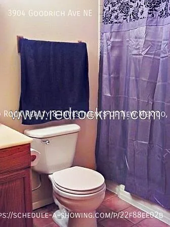 3904 Goodrich Ave NE — Photo 7