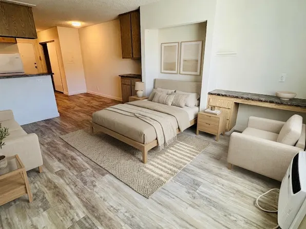 10075 Tujunga Canyon Blvd