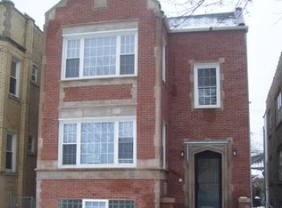 4111 W Barry Ave, Chicago, IL 60641