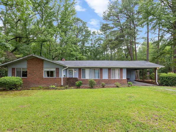 1418 S Mineral Springs Rd, Durham, NC 27703