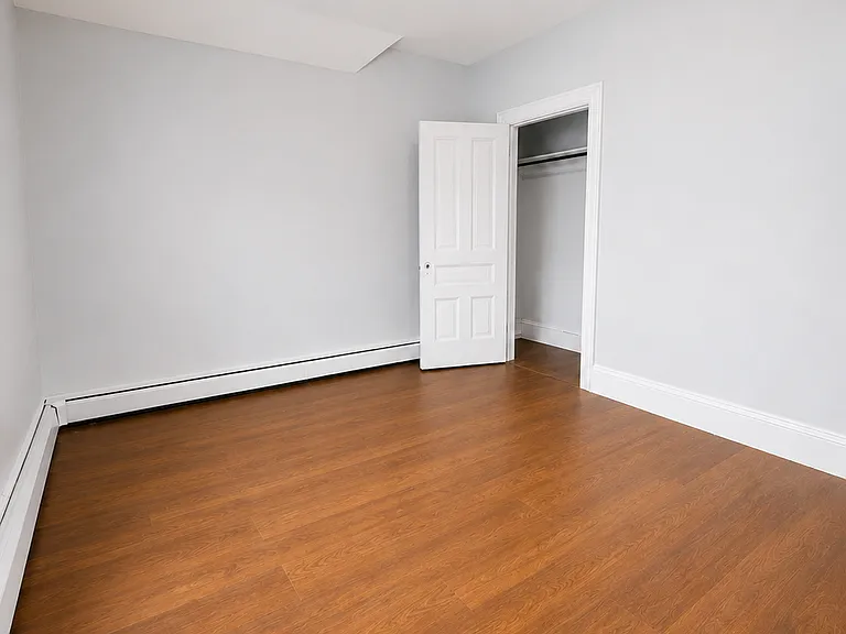 982 Douglas Ave #3 — Photo 7