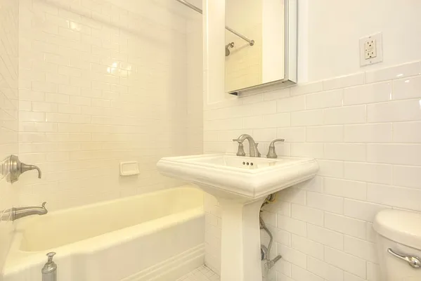 Rented by Argo Residential | media 14