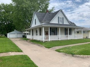 110 E Iowa St, Monroe, IA 50170