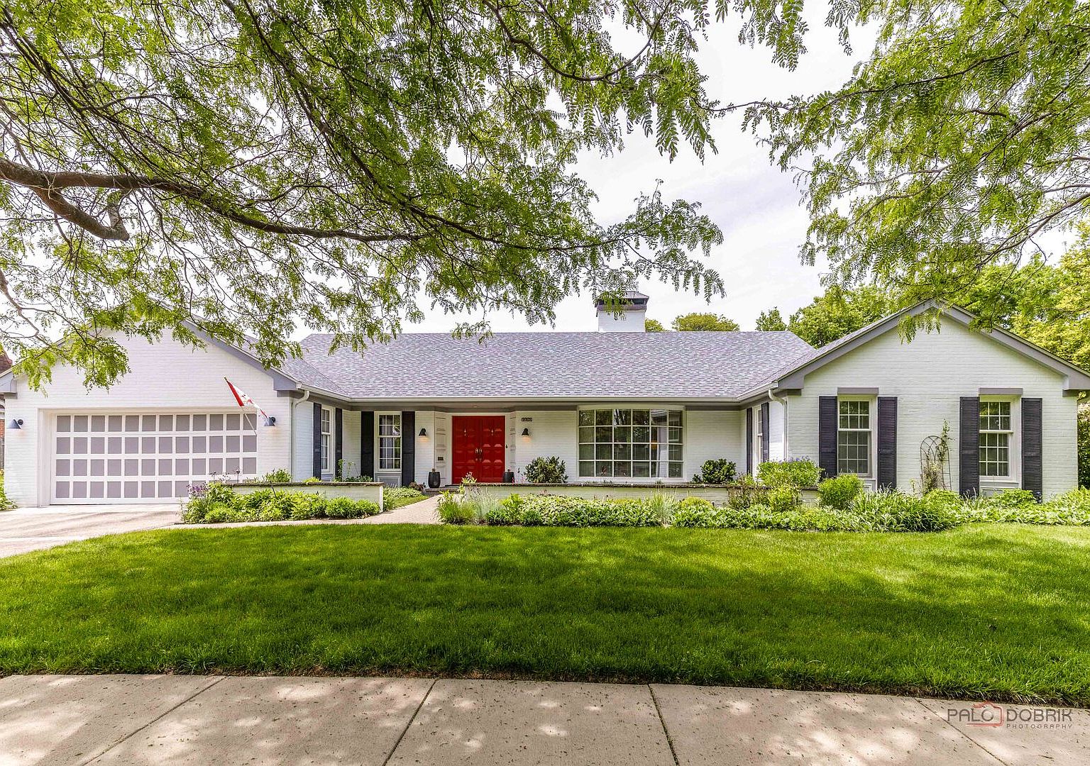 2230 Chestnut St — Glen Flora Country Club