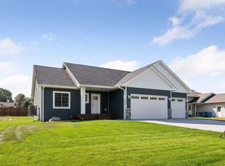 1278 Bellflower Ln NE, Owatonna, MN 55060