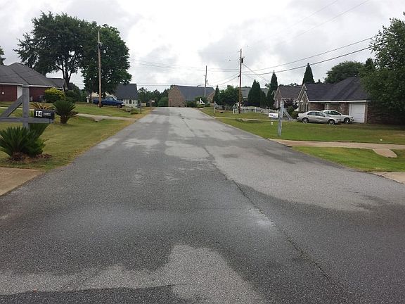 4th image of 17 Megan St
