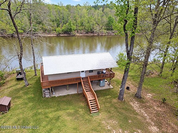 2nd image of 2933 Benjo Rd