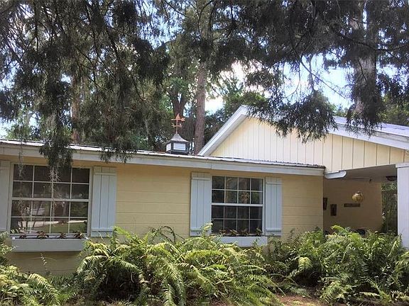 2nd image of 1745 Padre Ln