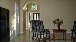 5th image of 306 Lakeview Cir