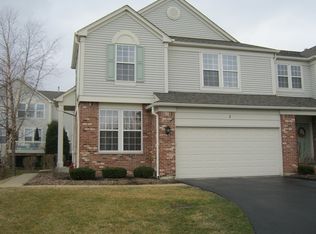 1 Riverdale Ct, Algonquin, IL 60102