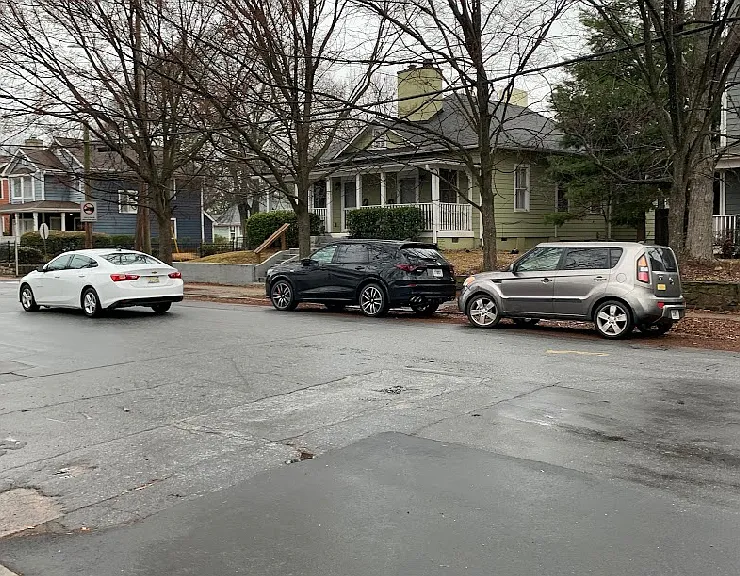 Auburn Ave NE — Photo 5