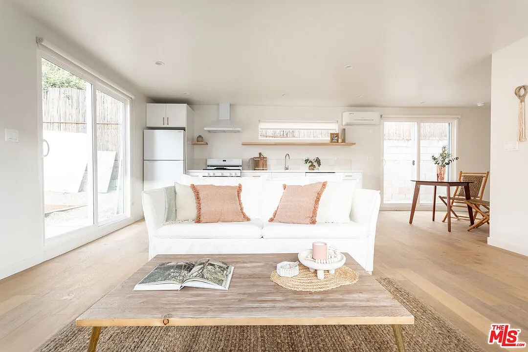 2 bed, 2.0 bath, $3,995 — Photo 1