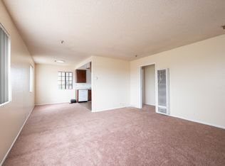 14110 Kornblum Ave APT 9, Hawthorne, CA 90250