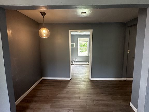 4th image of 3841 Olive St