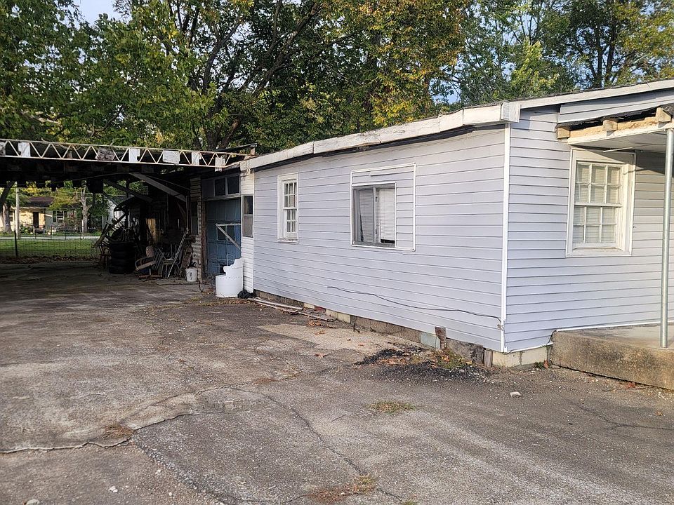 2nd image of 71 Etheridge St